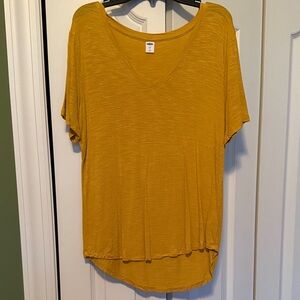 Old Navy Yellow V-Neck Short Sleeve Top